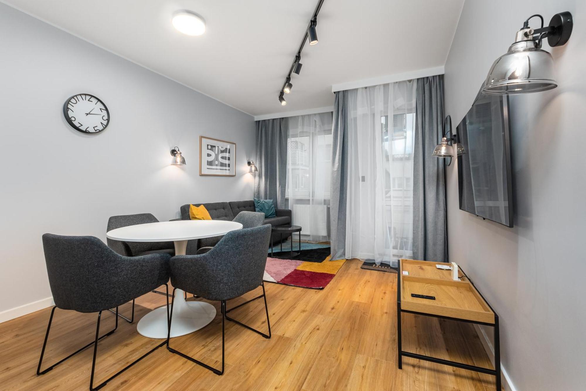 Zadumana 3/5 By Homeprime Appartement Warschau